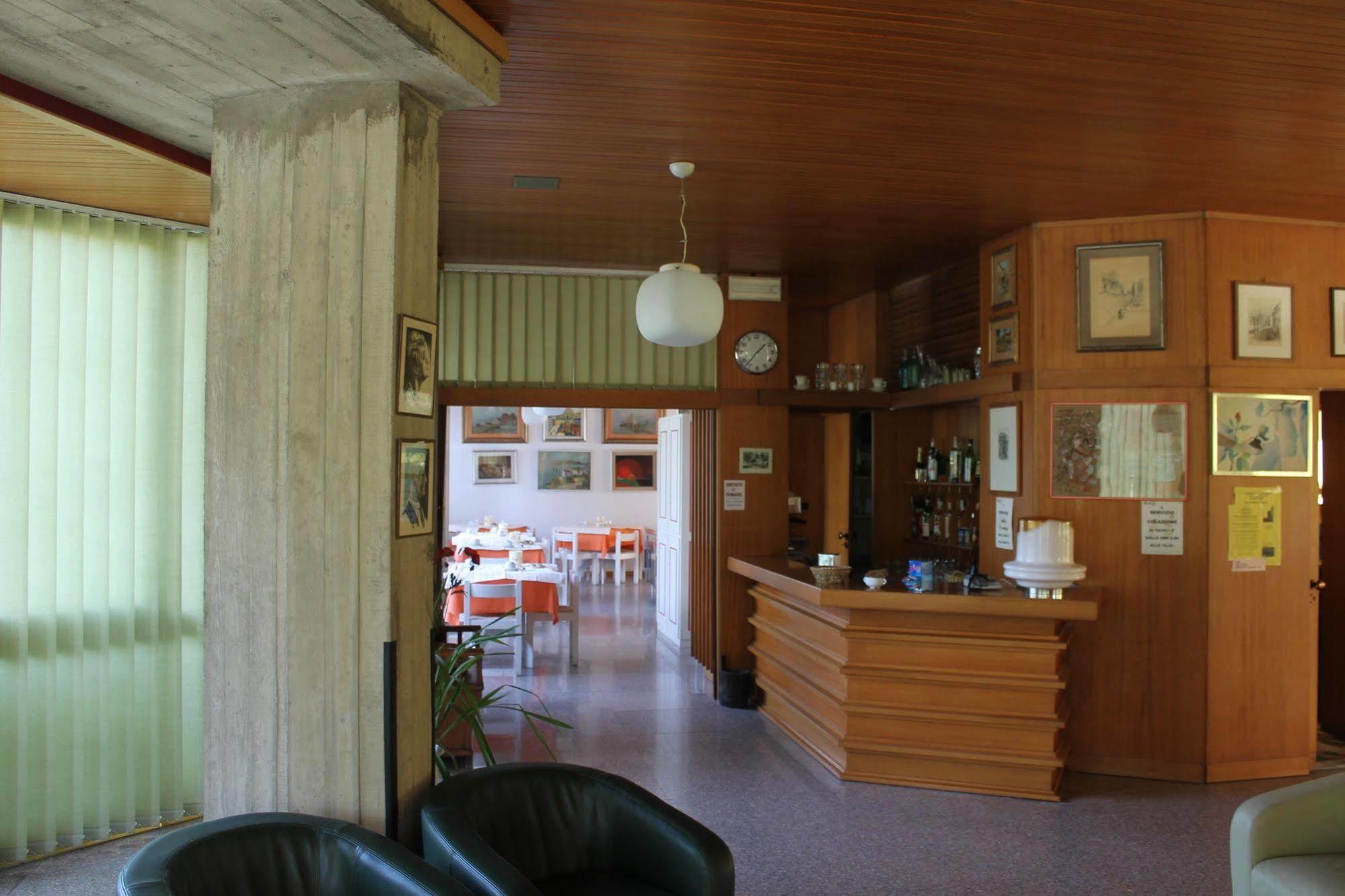Hotel Brasilia Marina di Pietrasanta Dış mekan fotoğraf